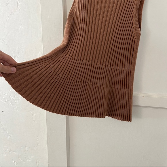 Anthropologie camel tan mock neck knit ribbed sleeveless blouse top tank Medium - Picture 5 of 11